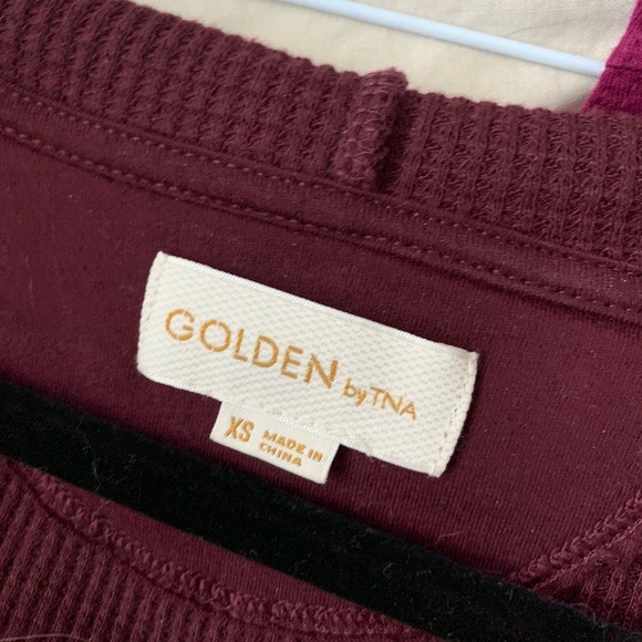 Maroon TNA hooded long sleeve - Picture 3 of 4